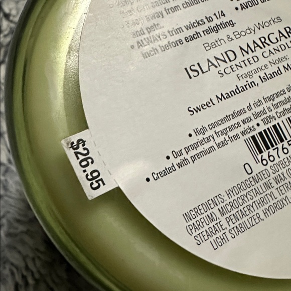 Bath & Body Works Island Margarita 3 wick Candle - Picture 3 of 3